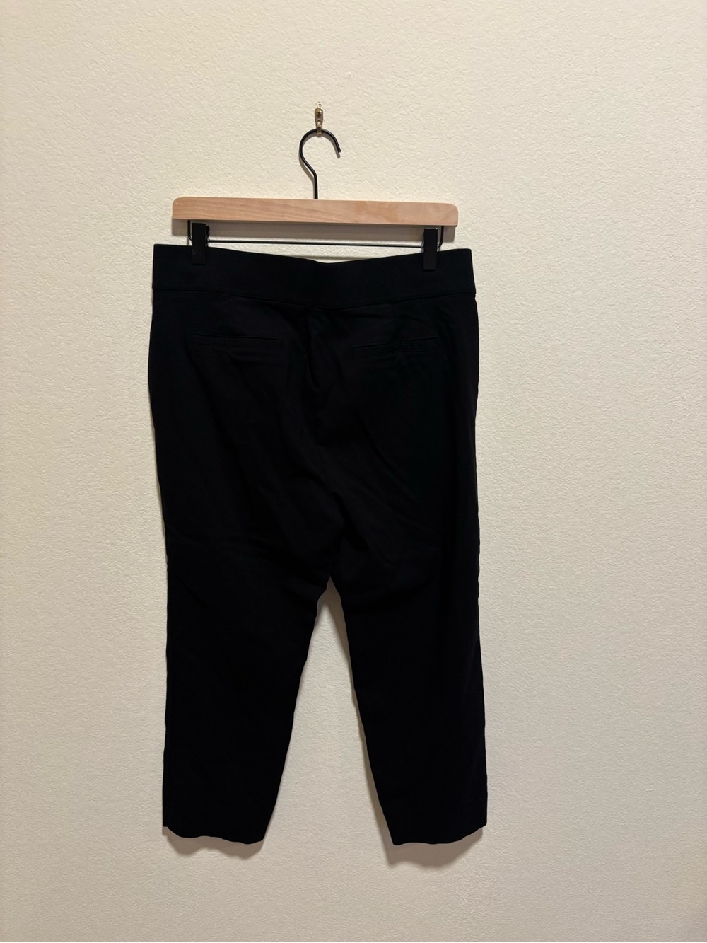 Rafaella Comfort Black Stretch Ponte Pull-On Pants Black / Athletic / Casual - Picture 3 of 4